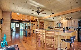 Serene Cullowhee Abode On Private Meadow With Creek!